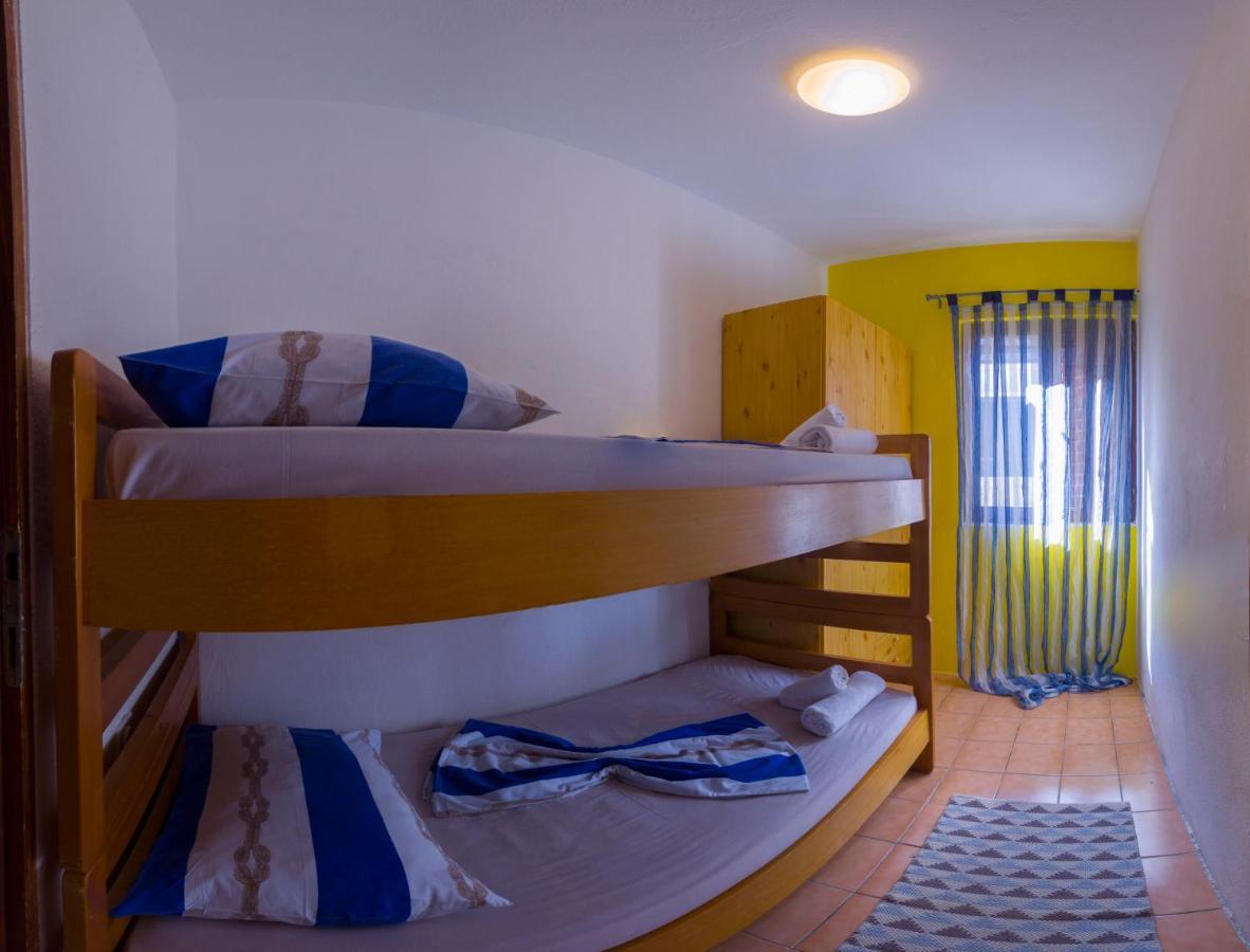 The Sea House Apartments Віс Екстер'єр фото