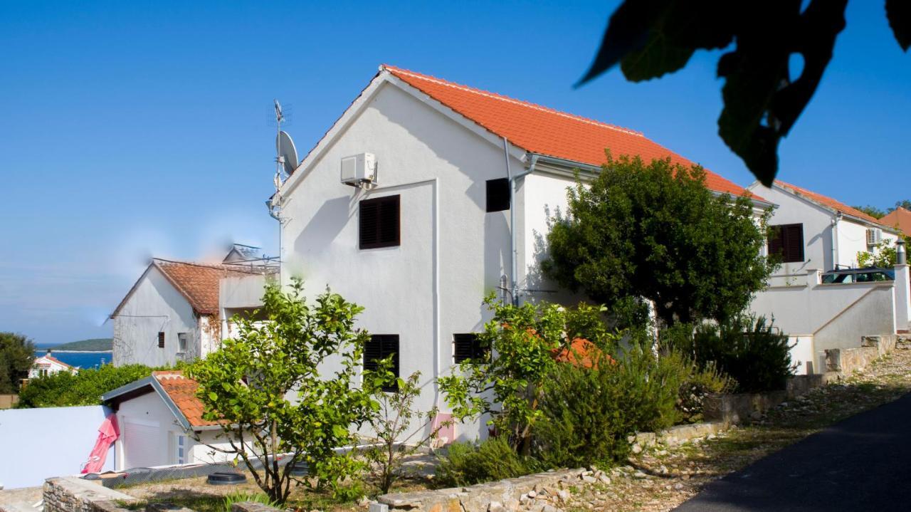 The Sea House Apartments Віс Екстер'єр фото
